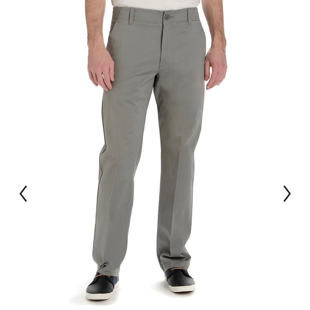 BRAND NEW WITH TAGS - LEE Performance Series Straight Fit - 34 x 34